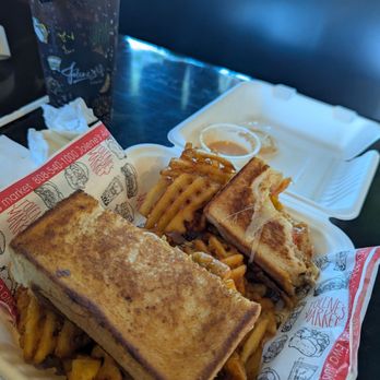 Jolene's - Ewa Beach - Burgers Near Me - Ewa Beach, Hawaii