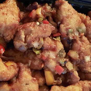 Del Seoul - Original chicken is what I think this is called. Sweet and spicy! - Korean Near Me - Chicago, Illinois
