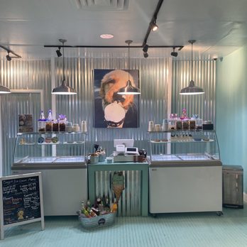 Salty Paws - Pet Stores Near Me - Philadelphia, Pennsylvania