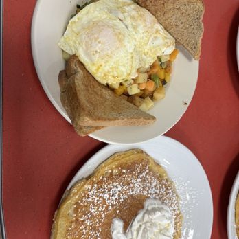 Sunny Side Diner - Harvest Bowl & Peach Pancake - Breakfast & Brunch Near Me - Ledyard, Connecticut Sunny Side Diner - Harvest Bowl & Peach Pancake - Breakfast & Brunch Near Me - Ledyard, Connecticut