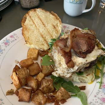 Farmacy - Break burger - American Near Me - Glens Falls, New York