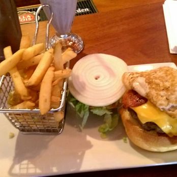The Bronx Burger House - Burgers Near Me - Bronx, New York The Bronx Burger House - Burgers Near Me - Bronx, New York