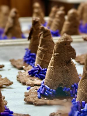 Ghirardelli Soda Fountain & Chocolate Shop (Disneyland) by null