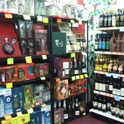 Junior's Liquors
