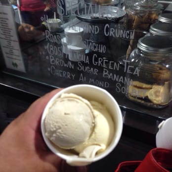 Rori's Artisanal Creamery - Honey almond crunch/ brown sugar banana - Ice Cream & Frozen Yogurt Near Me - Santa Barbara, California Rori's Artisanal Creamery - Honey almond crunch/ brown sugar banana - Ice Cream & Frozen Yogurt Near Me - Santa Barbara, California