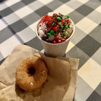 Yelp Elite Event: Holiday Preview - Donuts & Hot Chocolate! - Yelp Events Near Me - Snohomish, Washington Yelp Elite Event: Holiday Preview - Donuts & Hot Chocolate! - Yelp Events Near Me - Snohomish, Washington
