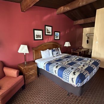 Forks Motel - Hotels Near Me - Forks, Washington
