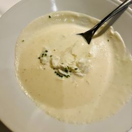 Crab and Brie Soup