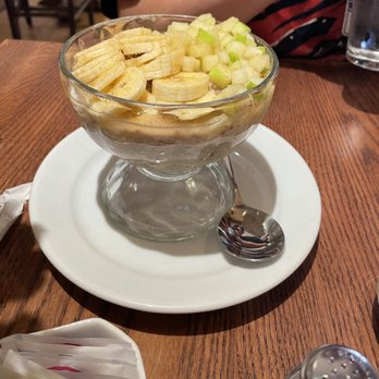 Carnation Cafe - Plant Based Overnight Oats - American Near Me - Anaheim, California