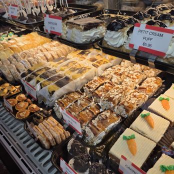 Birkholm's Bakery & Cafe - Yummy - Bakeries Near Me - Solvang, California