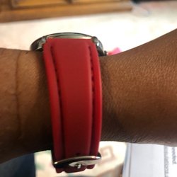 Desjardins Jewelers - New silicone band!