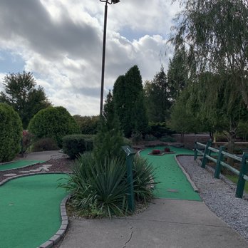 Lucky Strokes - Mini Golf Near Me - Bath, Pennsylvania Lucky Strokes - Mini Golf Near Me - Bath, Pennsylvania