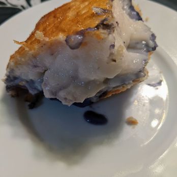 Bunso Breads Bakery & Cafe - Ube Buko Pie - Bakeries Near Me