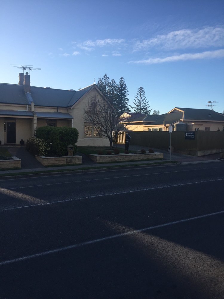 THE CHIROPRACTIC WORKS 202 Military Rd, Henley Beach South Australia, Australia