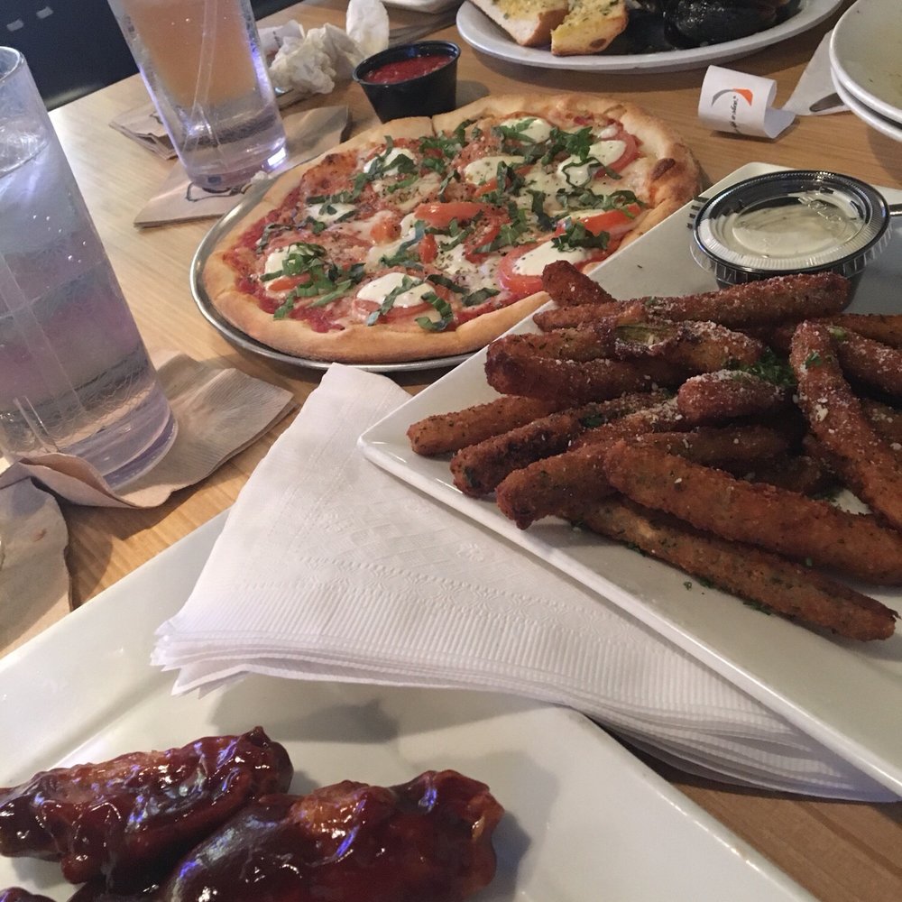 Al's Pizza - Pizza Near Me - Jacksonville, Florida Al's Pizza - Pizza Near Me - Jacksonville, Florida
