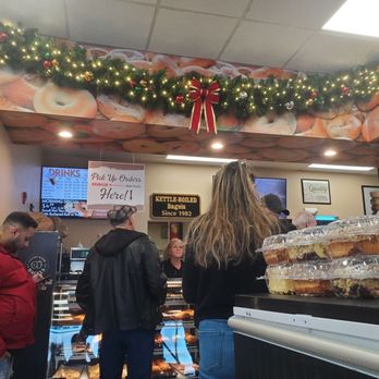 Calvert Manor Bagels - Pretty busy - Bagels Near Me - Massapequa , New York Calvert Manor Bagels - Pretty busy - Bagels Near Me - Massapequa , New York