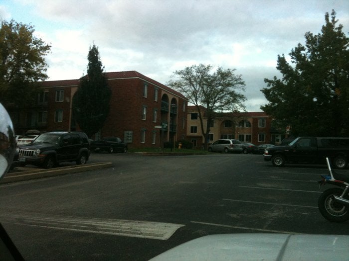 BRAZILIA APTS Updated October 2024 1194 Casa Brazilia Ct, Saint