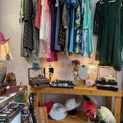 Front of shop, vintage hats, vintage style, sunglasses, and accessories
