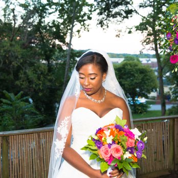 A Floral Event - Gorgeous bridal bouquet! - Florists Near Me