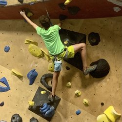The BLOC climbing+fitness