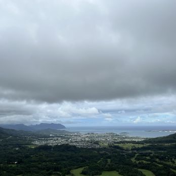Nu'uanu Pali State Park - Landmarks & Historical Buildings Near Me - Honolulu, Hawaii Nu'uanu Pali State Park - Landmarks & Historical Buildings Near Me - Honolulu, Hawaii