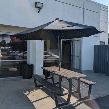 Laundry For Less - Bench table outside clean - Laundromat Near Me - Buena Park, California