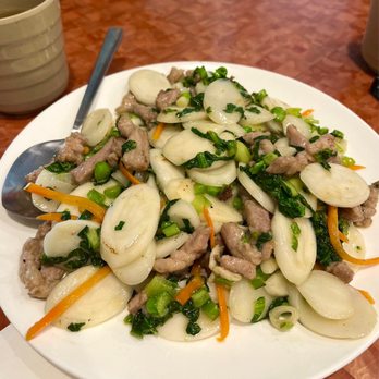 Mr Bun - Shredded Pork and Preserved Vegetables Rice Cakes ($11.75) - Shanghainese Near Me - Brooklyn, New York