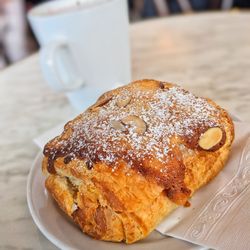 Lea French Cafe - Chocolate Almond Croissant