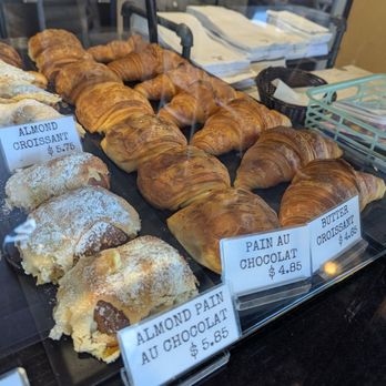 Baguette et Chocolat - Bakeries Near Me - Bee Cave, Texas