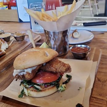 Finney's Crafthouse - Orange - New American Near Me - Orange, California