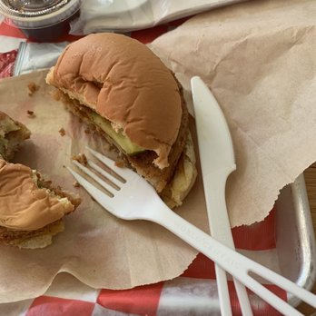 Sweet Chick - Vegetarian Nashville Chicken Sandwich - Breakfast & Brunch Near Me - Brooklyn, New York Sweet Chick - Vegetarian Nashville Chicken Sandwich - Breakfast & Brunch Near Me - Brooklyn, New York