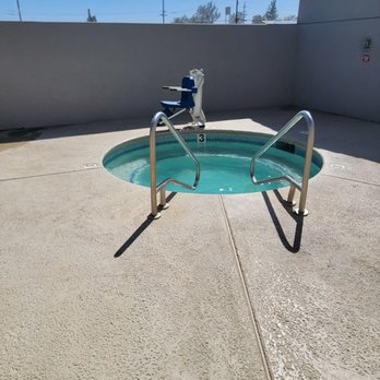 Granzella's Inn - Jacuzzi - Hotels Near Me - Williams, California