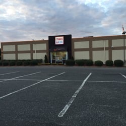 Dunkin' - Drive thru