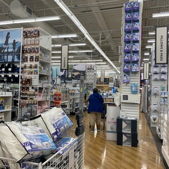 Bed Bath & Beyond - Furniture Stores Near Me - Braintree, Massachusetts