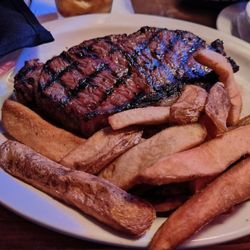 Texas Roadhouse - Steak & Fries
