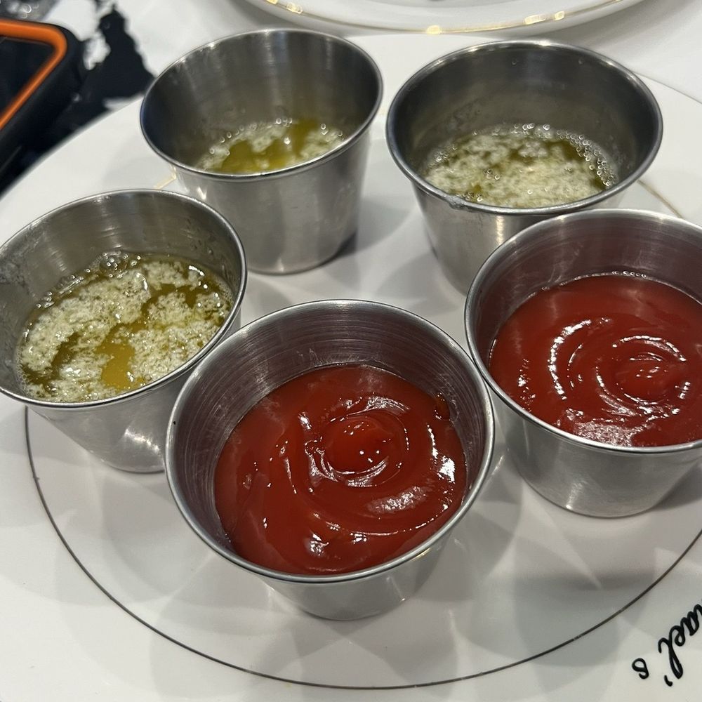 Michael's Restaurant - Melted butter, ketchup - American Near Me - Upper Marlboro, Maryland