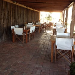 Charles Melton Wines - Dining area