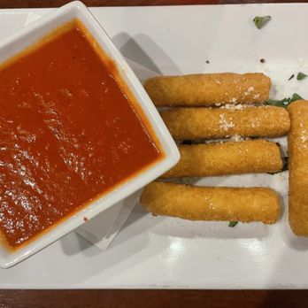 Nonno's Italian Restaurant - Mozzarella sticks - Italian Near Me - Altamonte Springs, Florida