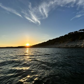 Austin's Boat Tours - Boating Near Me - Austin, Texas