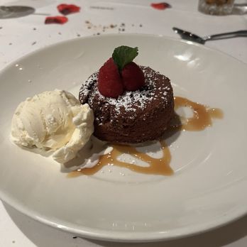 Morton's The Steakhouse - Steakhouses Near Me - Orlando, Florida