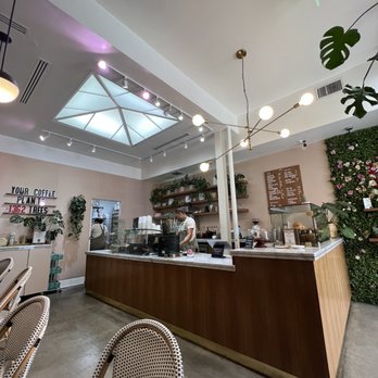Coffee and Plants - interior - Coffee & Tea Near Me - Pasadena, California Coffee and Plants - interior - Coffee & Tea Near Me - Pasadena, California