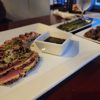 3rd & Cherry - Ahi Tuna, Wild Mushrooms, and Asparagus - Seafood Near Me - Macon, Georgia