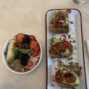 Piper - Superfood Bowl & Avocado Toast - New American Near Me - Oceanside, California Piper - Superfood Bowl & Avocado Toast - New American Near Me - Oceanside, California