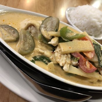 Eattini Thai Kitchen - Red curry - Thai Near Me - Ellicott City, Maryland