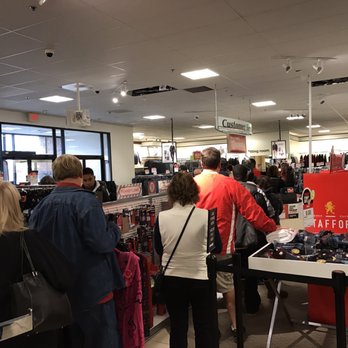 JCPenney - Christmas rush - Department Stores Near Me - Virginia Beach, Virginia