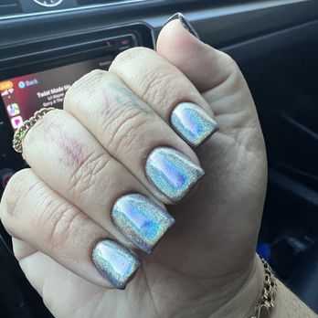 LB Nails Studio - picture does no justice , Chrome 10/10 - Nail Salons Near Me - Long Beach, California