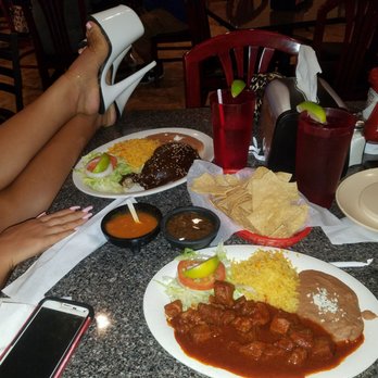 Tostada Regia - Westheimer - When she's at dinner with you, everything's all white - Mexican Near Me - Houston, Texas