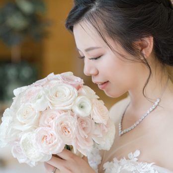 Unique Photography - Flower bouquet - Videographers Near Me - San Gabriel, California