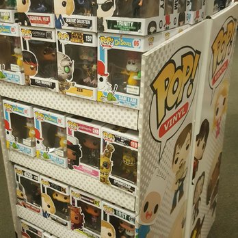Barnes & Noble - Bookstores Near Me - Burbank, California