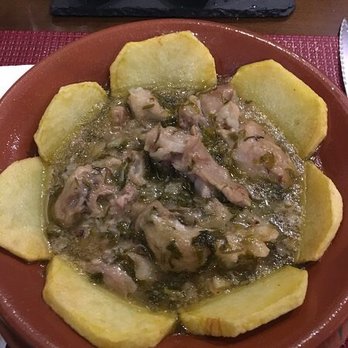 A Confraria - Portuguese Near Me - Castelo de Vide, 12